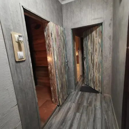 Homey Art Next To Drujba Metro Stations And Bul.tsarigradsko Shose Daire *